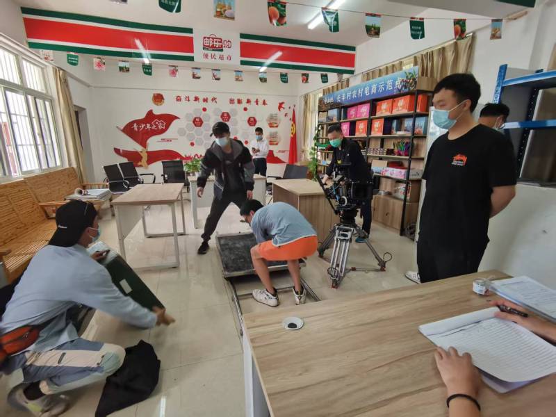 一支视频激活品牌生命力｜呼玛县产品视频拍摄公司的创意魔法秀
